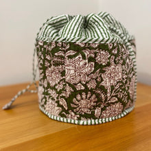 Load image into Gallery viewer, Dilly Bag  SOLD