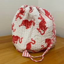 Load image into Gallery viewer, Dilly Bag