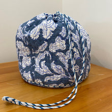 Load image into Gallery viewer, Dilly Bag