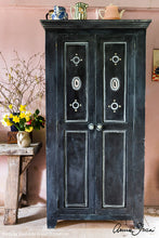 Load image into Gallery viewer, Annie Sloan Chalk Paint® - Athenian Black
