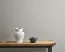 Load image into Gallery viewer, Annie Sloan Wall Paint – Doric
