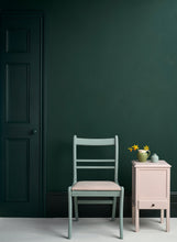 Load image into Gallery viewer, Annie Sloan Satin Paint – Knightsbridge Green
