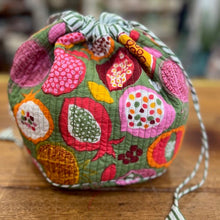 Load image into Gallery viewer, Dilly Bag
