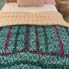 Load image into Gallery viewer, Vintage Kantha Quilt blue with embroidery W11
